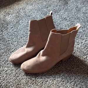 Rue21 Tan Ankle Booties with Suede Finish